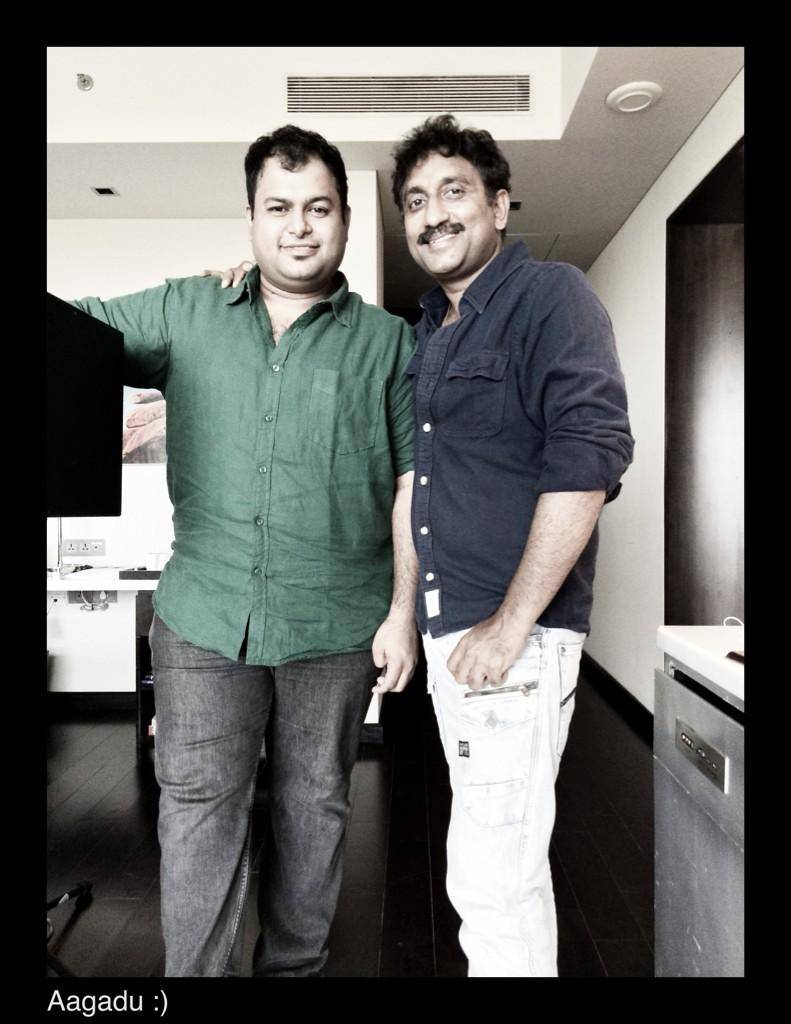 Thaman, Sreenu Vaitla in the studio for Item Song Work | Picture 779249